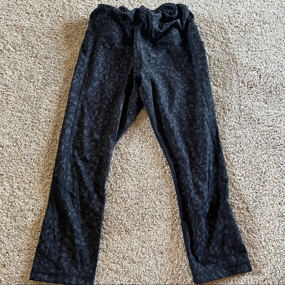 Lululemon cropped leggings